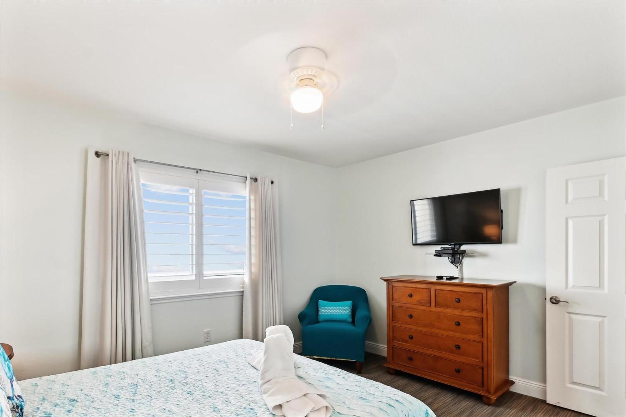 Emerald 1830 - 2 Bedroom 2 Bathbunks Sleeps 8 Apartment *